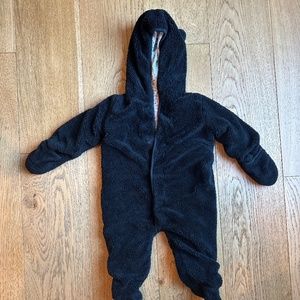 Magnetic Me Slinky Frame (6-9 Months) - Fleece Onesie